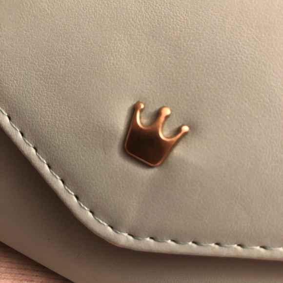 🌼3/$20🌼Cute wallet!! Never use before!!! - Picture 3 of 8